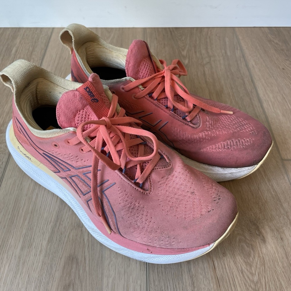 ASICS Gel-Nimbus 25 Womens Running Shoes Size 10 Papaya Orange Coral 1012B356